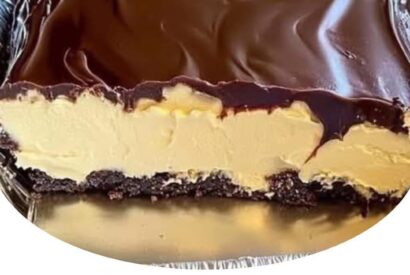 Thumbnail for No-Bake Éclair Cake