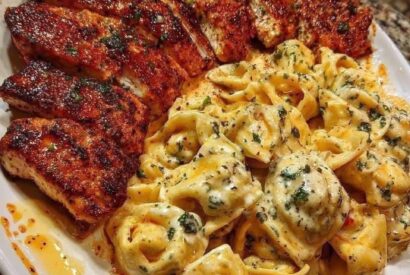 Thumbnail for Grilled Chicken Bites with Creamy Garlic Sauce