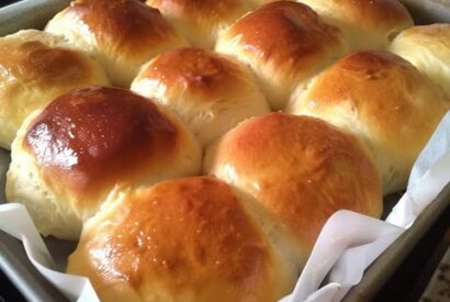 Thumbnail for The BEST Dinner Rolls