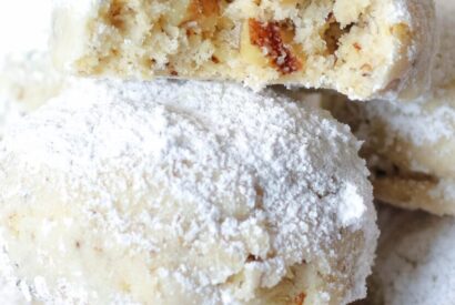 Thumbnail for ❄️ Russian Tea Balls (Snowball Cookies)