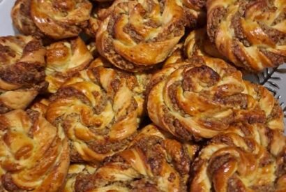 Thumbnail for 🥨 Sweet Nut Twists (Walnut or Hazelnut Buns)