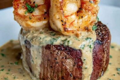 Thumbnail for Filet Mignon with Shrimp and Lobster Cream