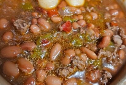 Thumbnail for Green Chilli Stew With Pinto Beans