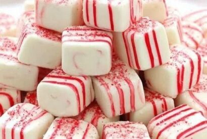 Thumbnail for 🎄 Soft Christmas Peppermints (No-Bake, 5 Ingredients)