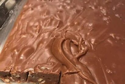 Thumbnail for Paula Deen’s Quick 5-Minute Fudge